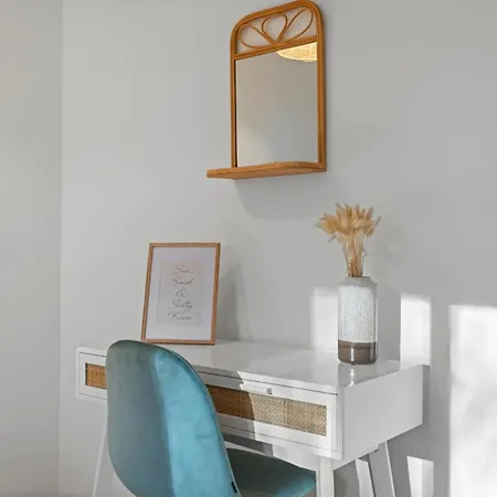 Апартаменты Elviria • Bright 2-bedroom *