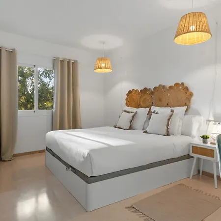 Elviria • Bright 2-bedroom *