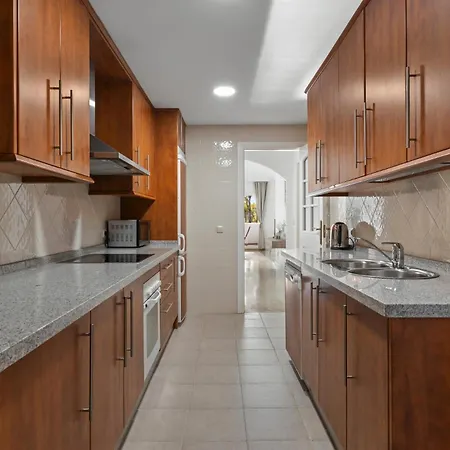 Elviria • Bright 2-bedroom Daire Marbella