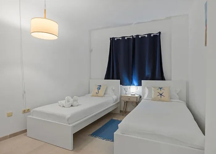 Elviria • Bright 2-bedroom Апартаменты